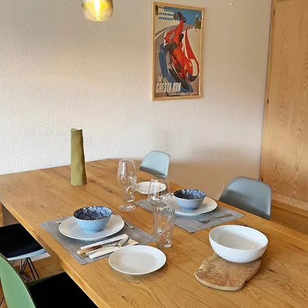 Sb28 - Cresta Jagd, Holz, Aussicht, Parkplatz * Sankt Moritz