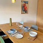 Sb28 - Cresta Jagd, Holz, Aussicht, Parkplatz * Sankt Moritz